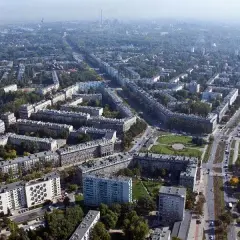 Jak dojechać do Osiedla Teatralnego w Krakowie - proste trasy i porady