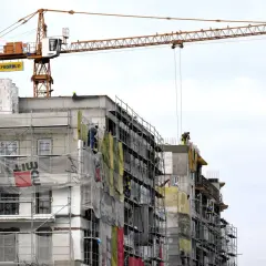 Ile zarabia deweloper na bloku? Zaskakujące zarobki i marże w branży