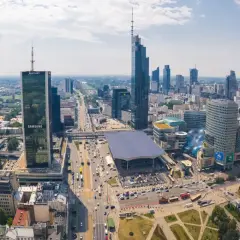 Ile pięter ma najwyższy budynek w Warszawie? Zaskakujące fakty o Varso Tower