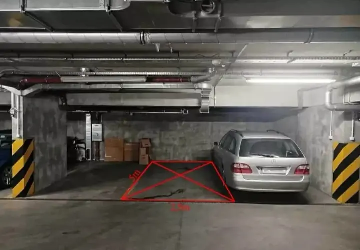 Ile kosztuje wynajem miejsca parkingowego w Warszawie - poznaj ceny i ukryte koszty