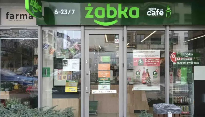 Ile się płaci za wynajem stanowiska fryzjerskiego w Polsce? Ceny i porady