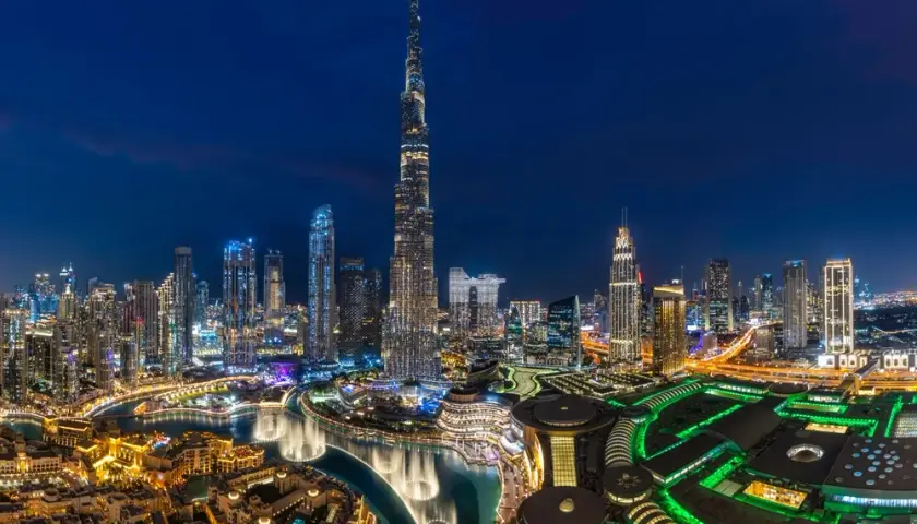 Ile metrów ma najwyższy budynek świata? Zaskakująca wysokość Burj Khalifa
