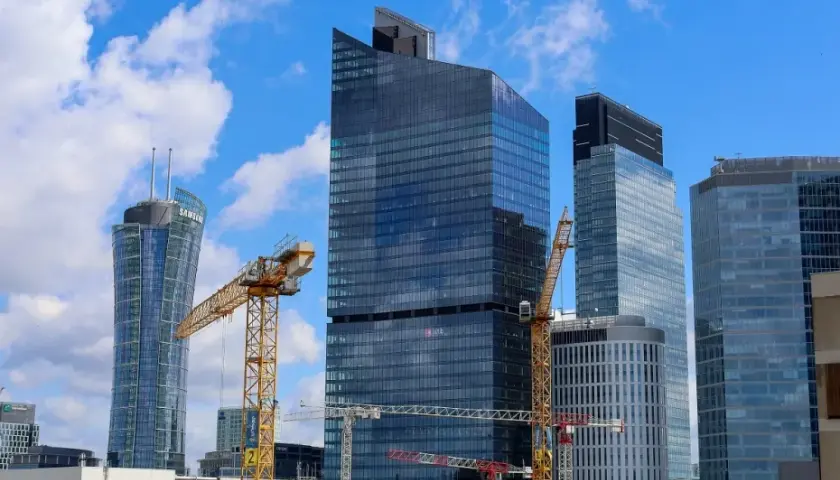 Ile zarabia deweloper na domu? Poznaj zaskakujące fakty o zyskach