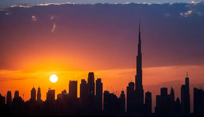 Ile ma najwyższy budynek świata? Zaskakujące fakty o Burj Khalifa