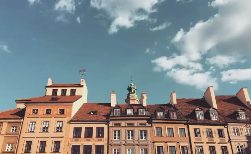 Kiedy budynek jest zabytkiem? Poznaj kluczowe kryteria i wymagania