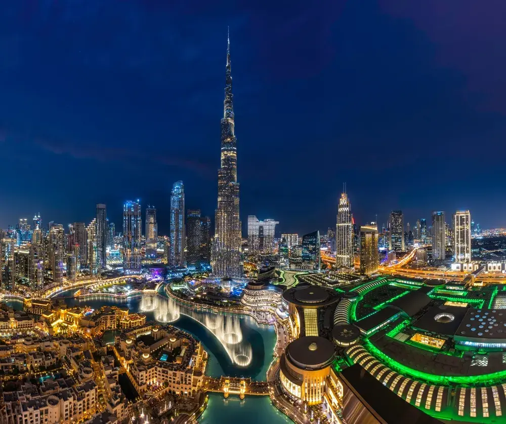 Ile metrów ma najwyższy budynek świata? Zaskakująca wysokość Burj Khalifa