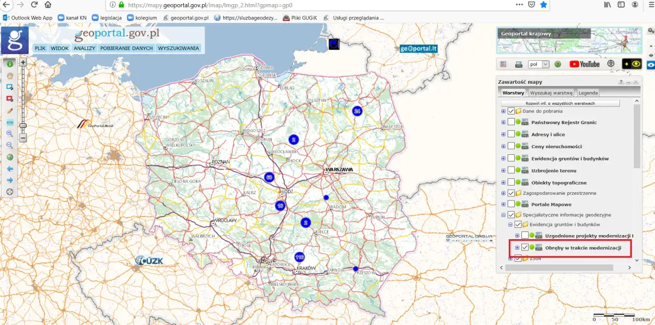 Mapa Polski z zaznaczonymi obiektami. W panelu po prawej widać warstwy mapy, w tym 