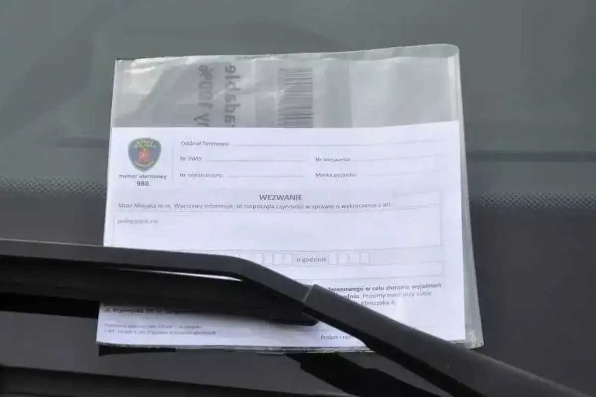 Wezwanie od Straży Miejskiej. Czy straż miejska może wystawić mandat za złe parkowanie? Tak, to wezwanie potwierdza.