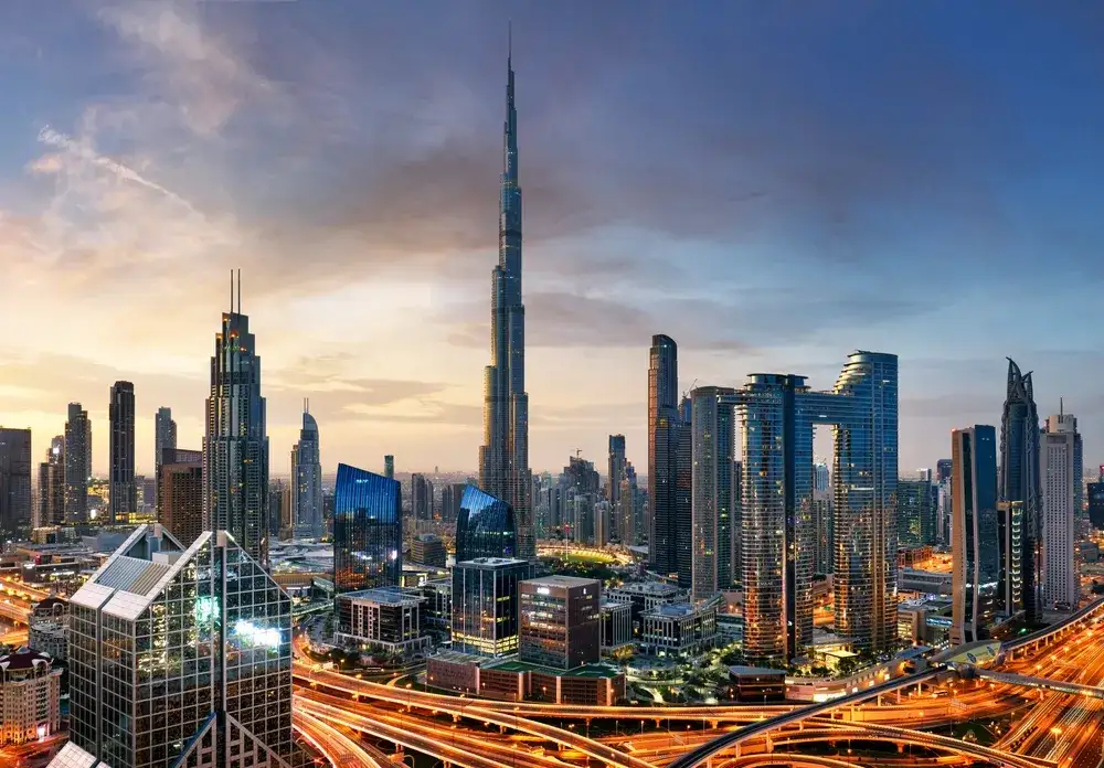 Zdjęcie Najwyższy budynek świata ile ma metrów? Zaskakujące fakty o Burj Khalifa